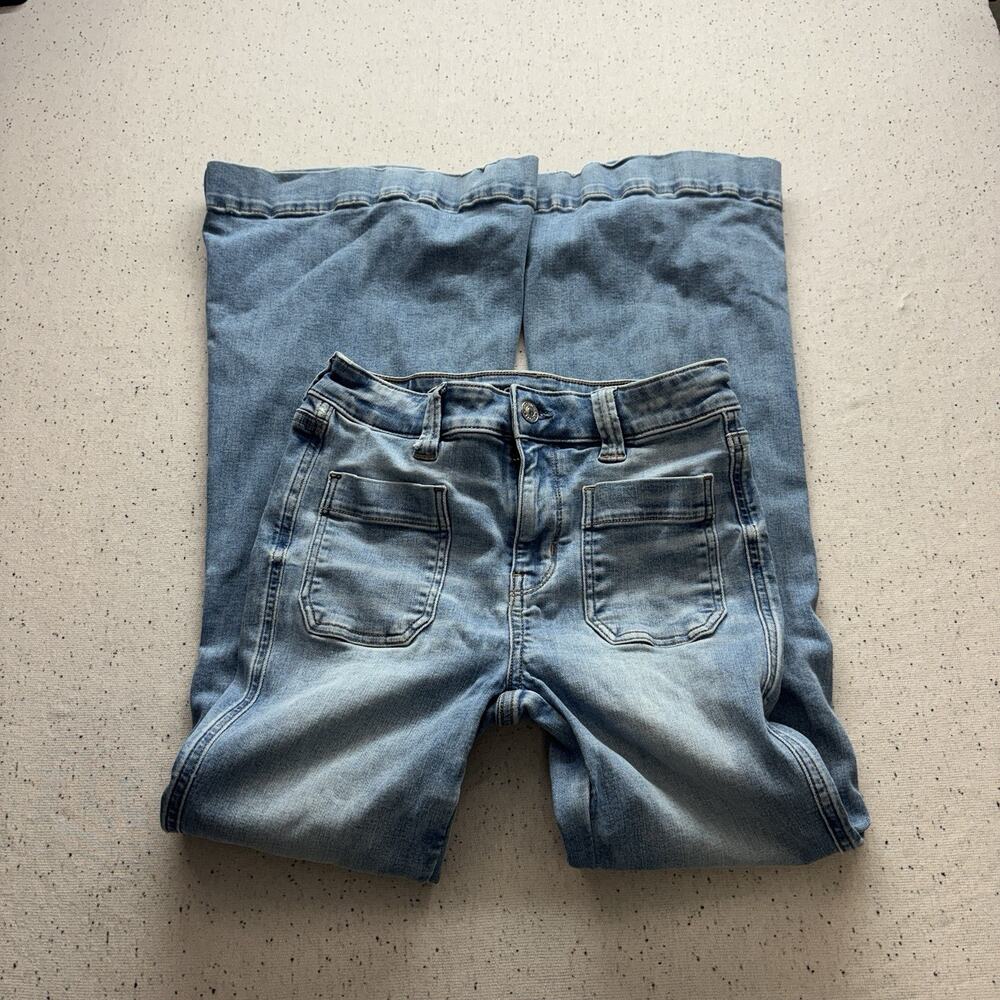 American Eagle Flare Jeans Womens Size 2 Short Light Wash Front Patch Pockets